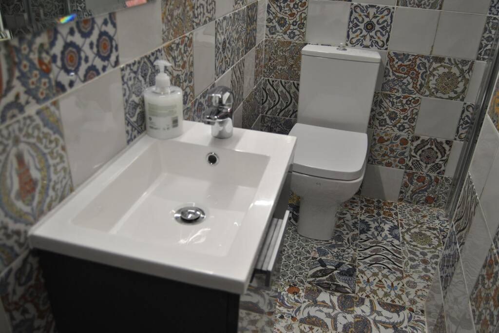 Casa Rural Mansion Adela Con Piscina Y Jacuzzi Collado Mediano Εξωτερικό φωτογραφία